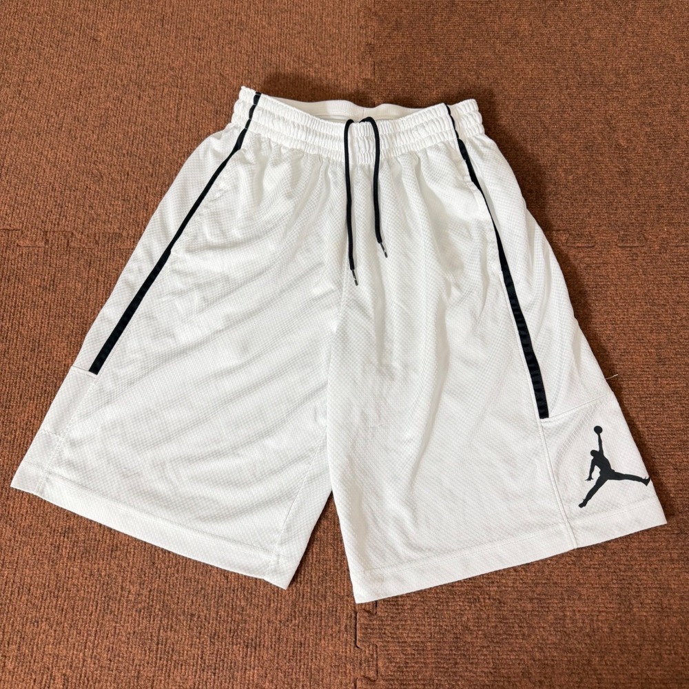 Jordan Mens Basketball Shorts White Black Striped Mesh Jumpman Large